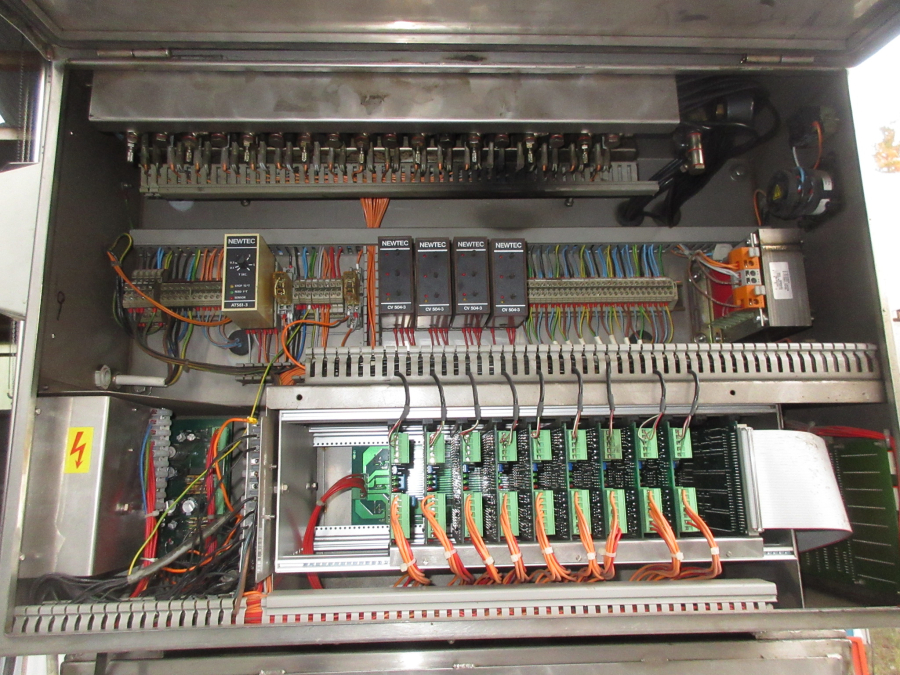5684 Newtec 2009 / EMVE BE 5000 weigher and paperbagger