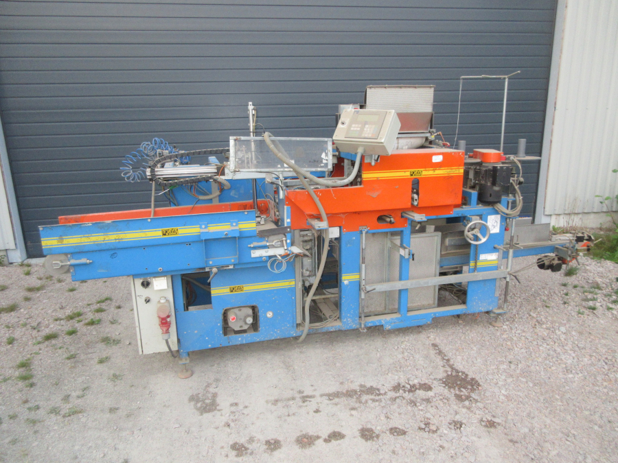 5684 Newtec 2009 / EMVE BE 5000 weigher and paperbagger
