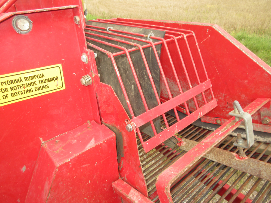 5711 Juko Midi potato harvester