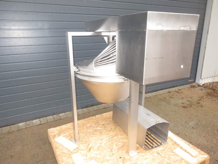 5729 Eillert KS900 S Slicer
