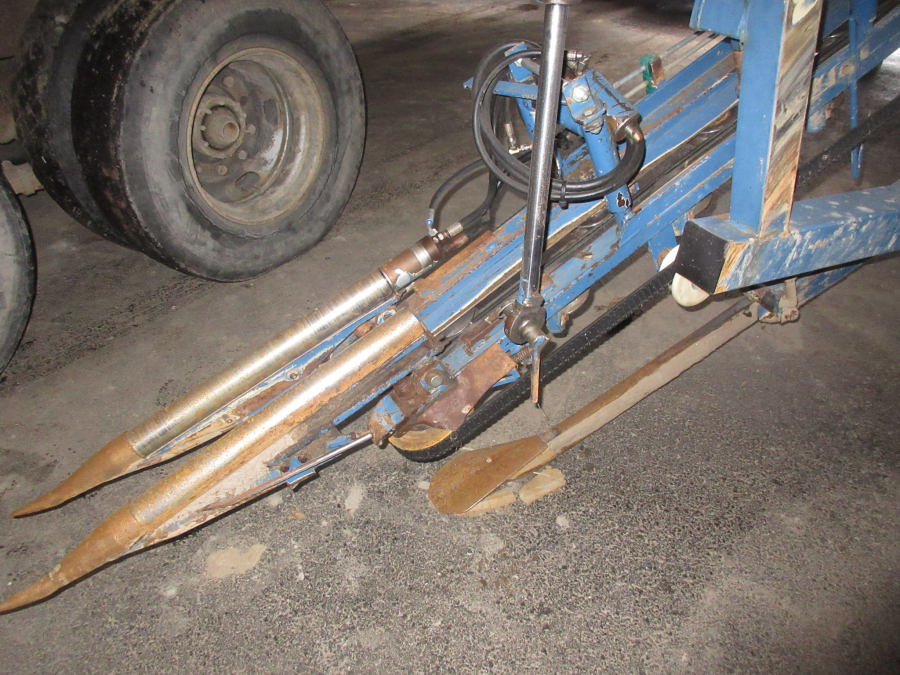 5738 Asa-Lift Combi 1000 carrot harvester box