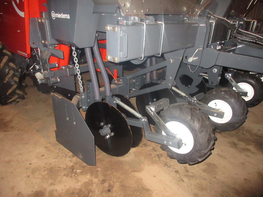 5750 Miedema CP42 potatissättare NY INKOMMANDE LAGERMASKIN