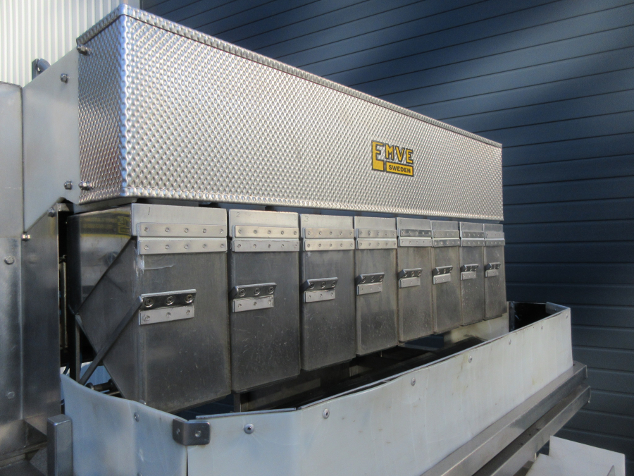 5752 Newtec 2000/G40 weigher and bagger
