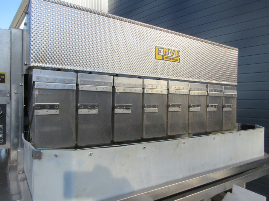 5752 Newtec 2000/G40 weigher and bagger