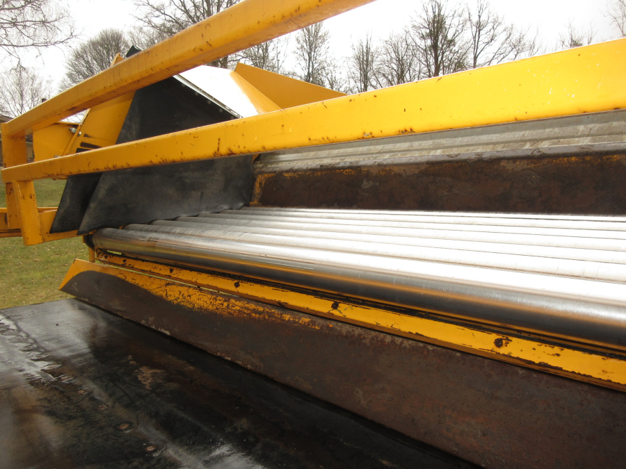 5757 Climax 700 receiving hopper