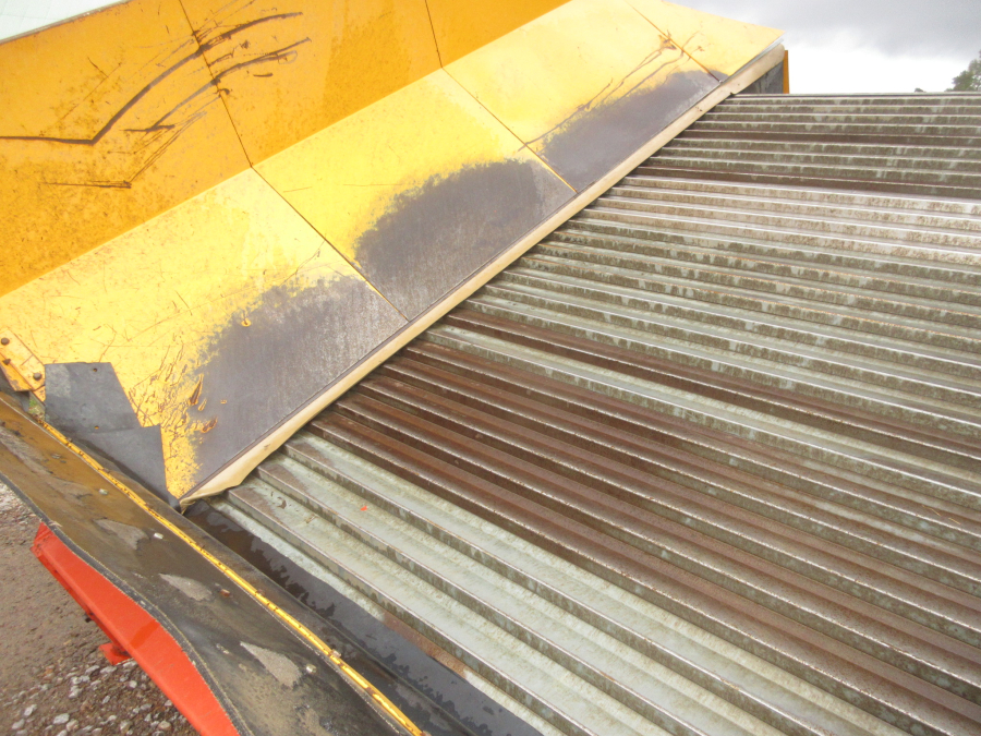 5757 Climax 700 receiving hopper