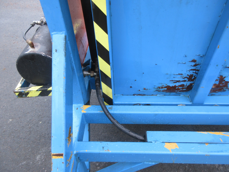 5769 EMVE Box turner hydraulic stationary