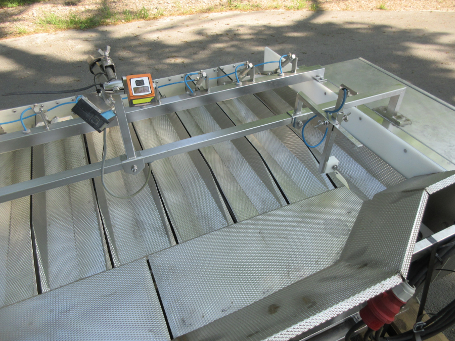 5814 Newtec 2009PCB linear weigher for processed products