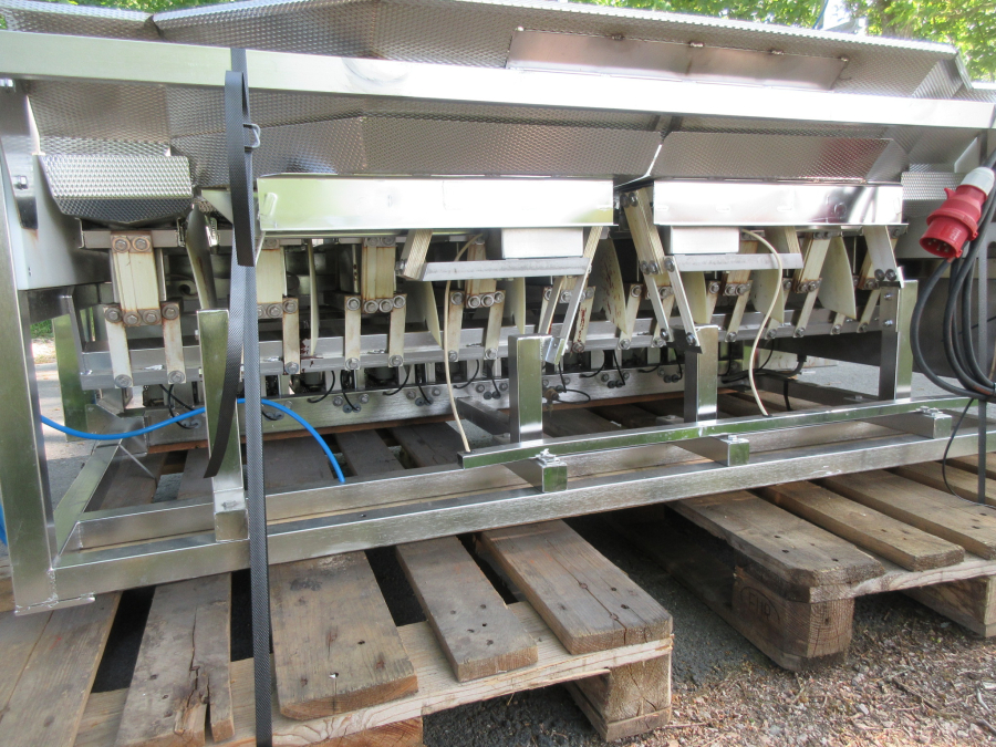 5814 Newtec 2009PCB linear weigher for processed products