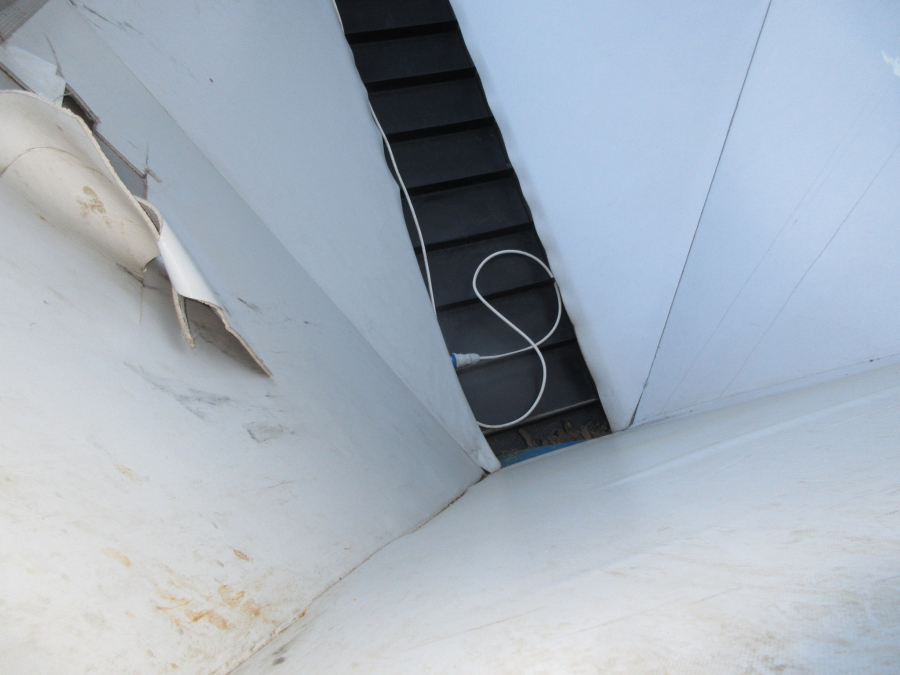 5826 EMVE feeding bunker STAINLESS STEEL
