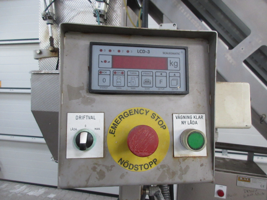 5846 EMVE automatic weigher for peeled products