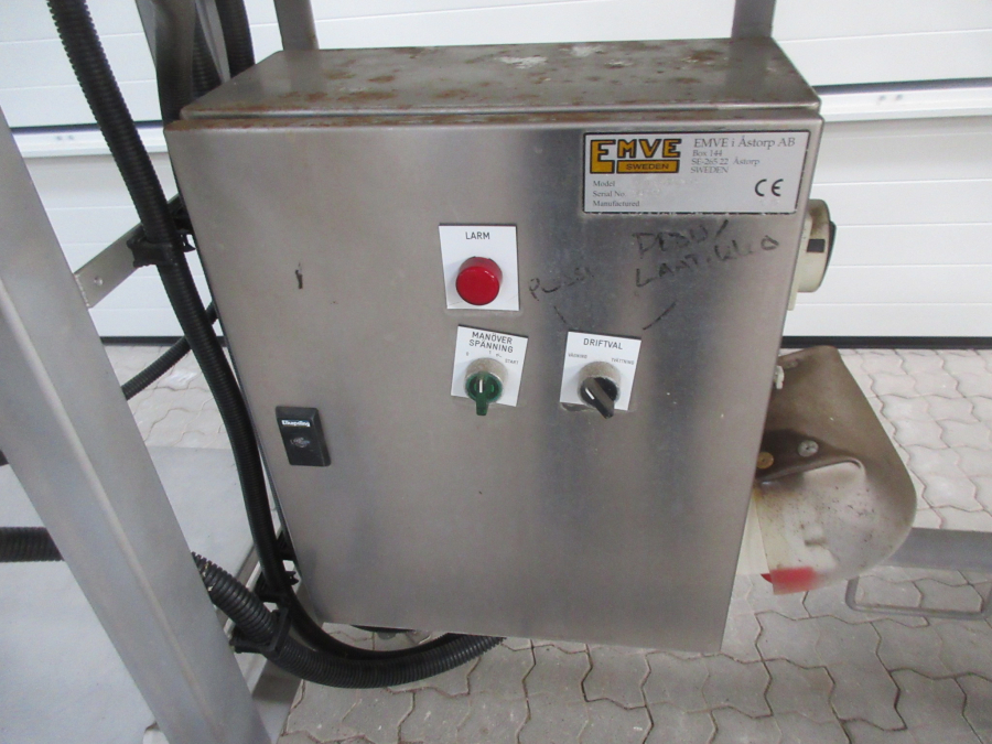 5846 EMVE automatic weigher for peeled products