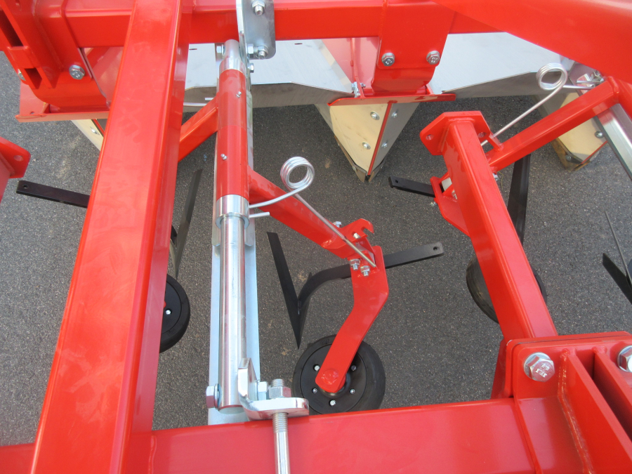 5865 Imac eco ridger BR 2 row potato ridger