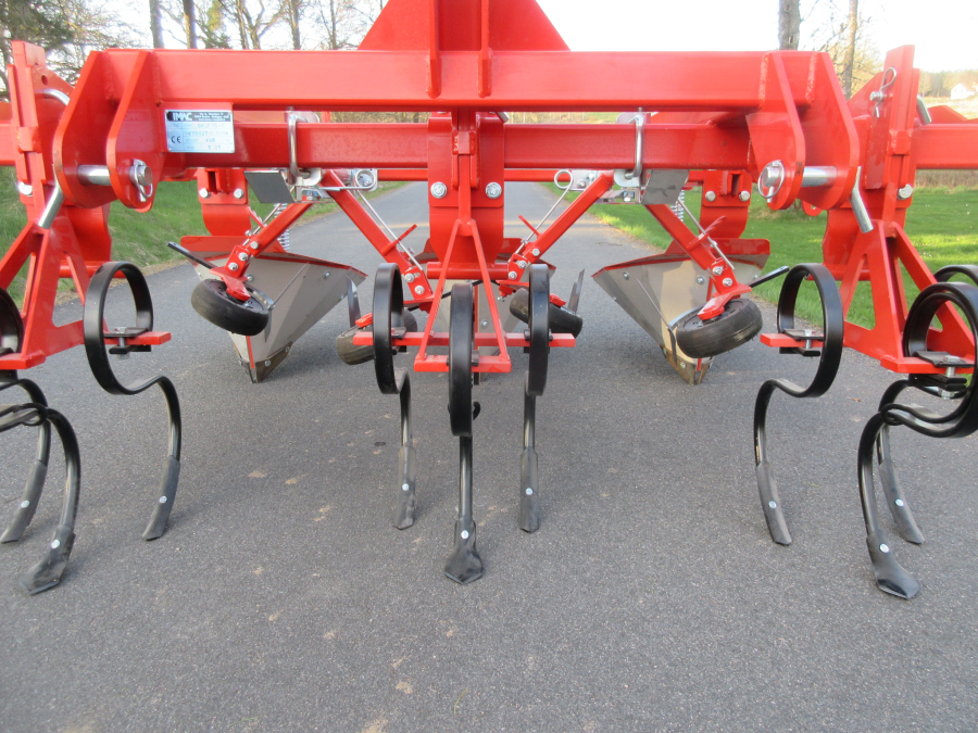 5865 Imac eco ridger BR 2 row potato ridger