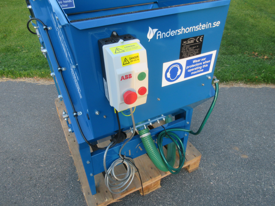 5885 Niagri Cleanwash 25 sample washer for potato