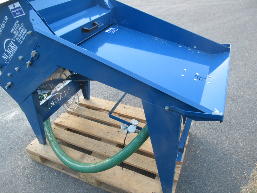 5885 Niagri Cleanwash 25 sample washer for potato