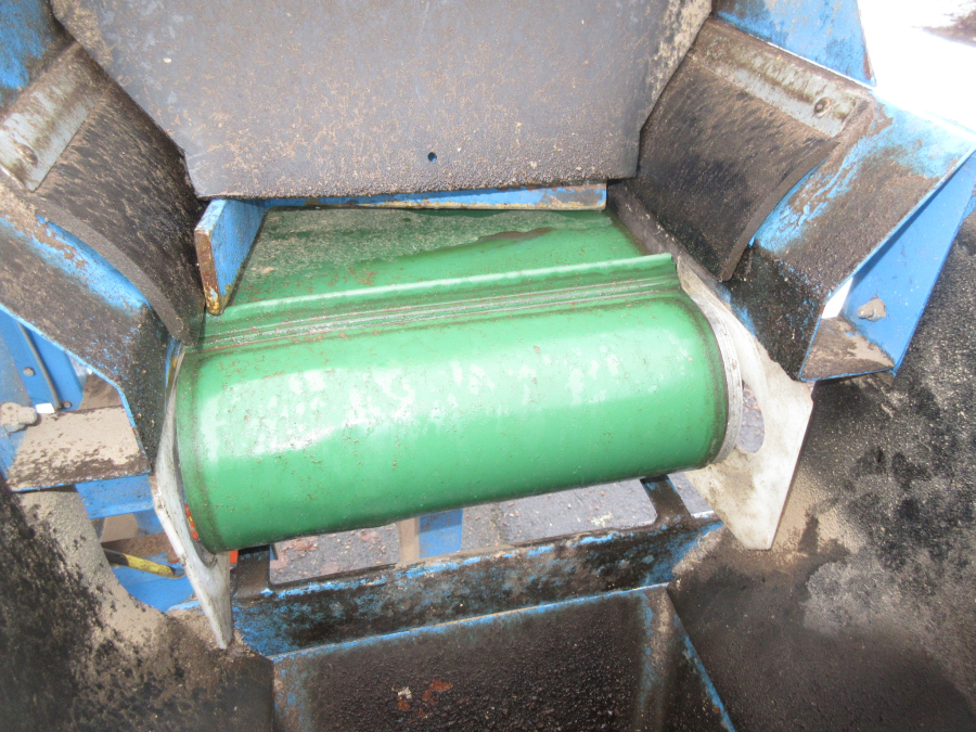 5906 EMVE weigher box / octabin filler
