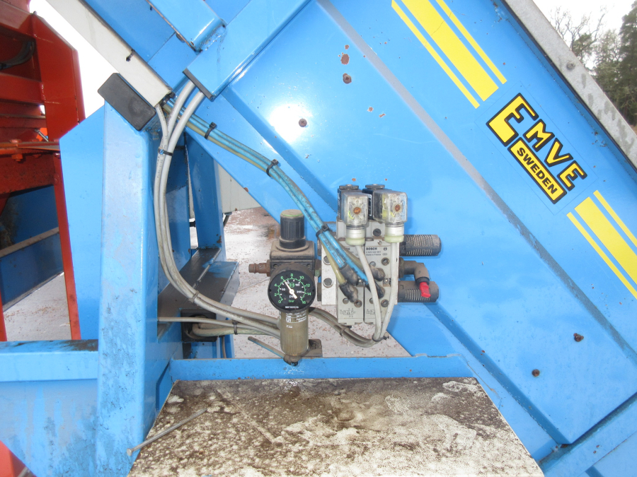 5910 EMVE automatic weigher 