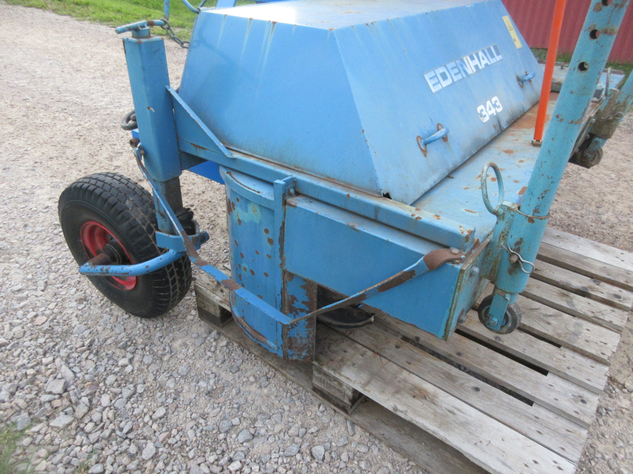 5916 Edenhall haulm topper