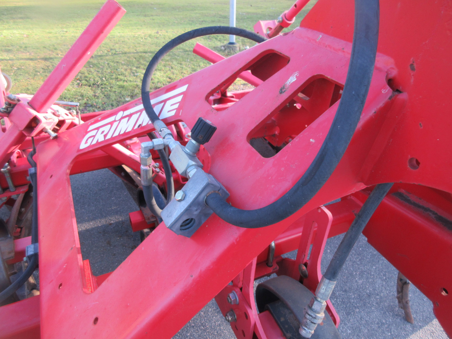 5927 Grimme ridger ridging hiller