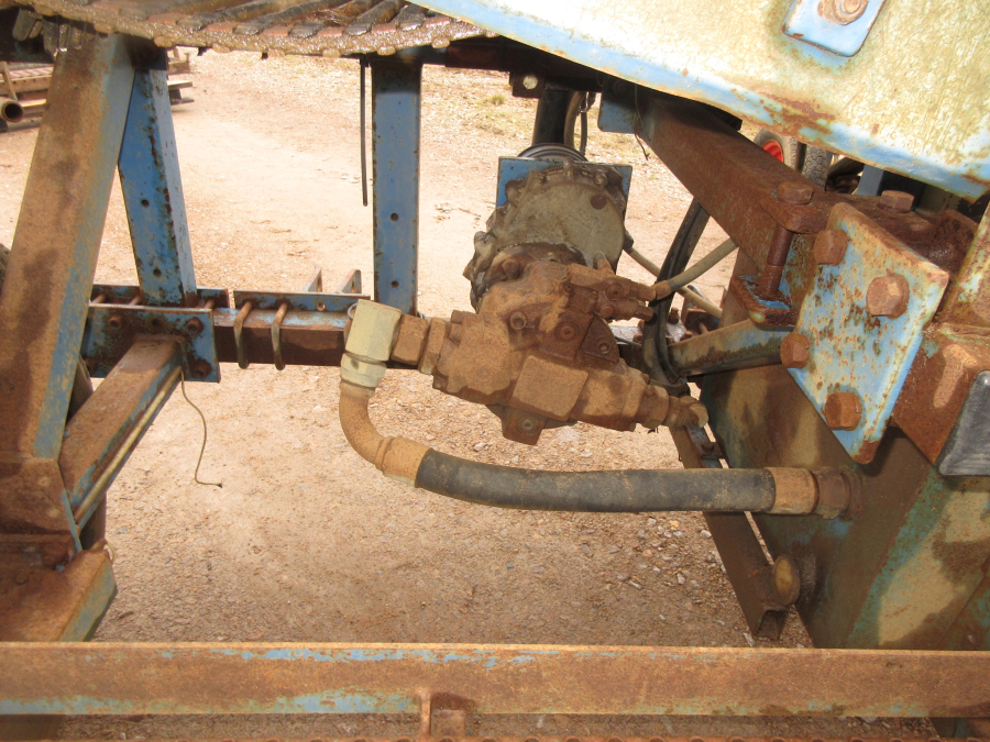5940 Asa-Lift carrot harvester with roller table