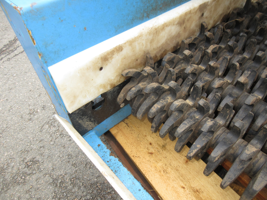 5949 EMVE soil removal with star rollers