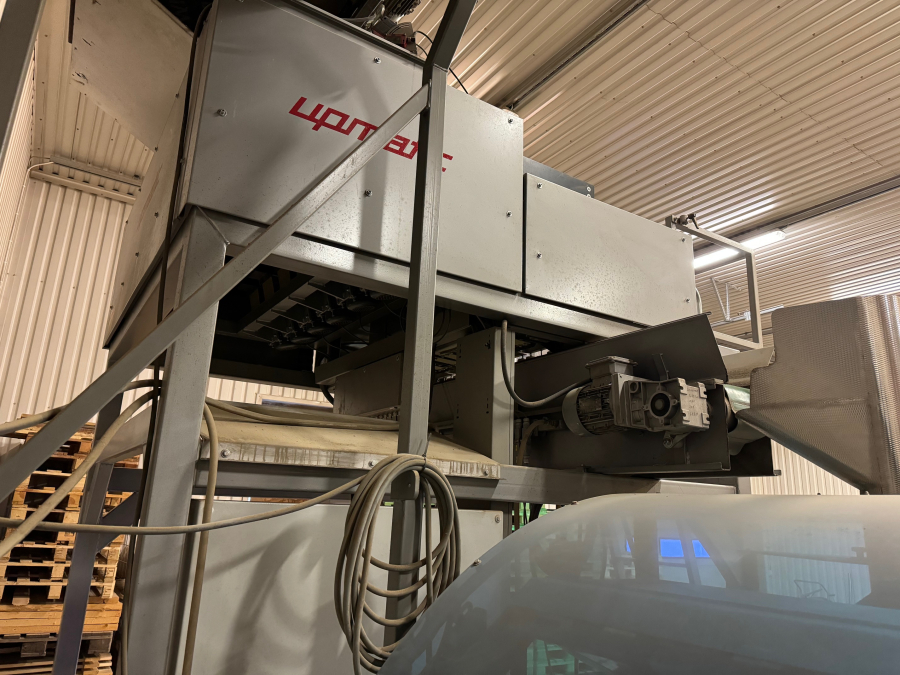 6013 Upmatic + GKS vertical VFFS potato packing line
