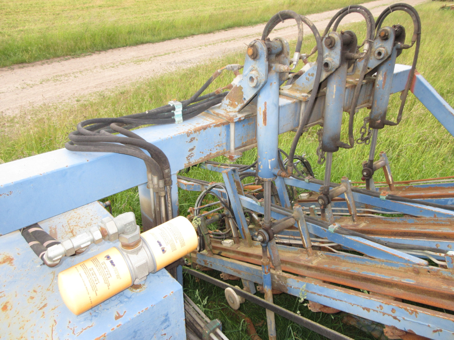 6026 Asa-Lift T-300 carrot harvester
