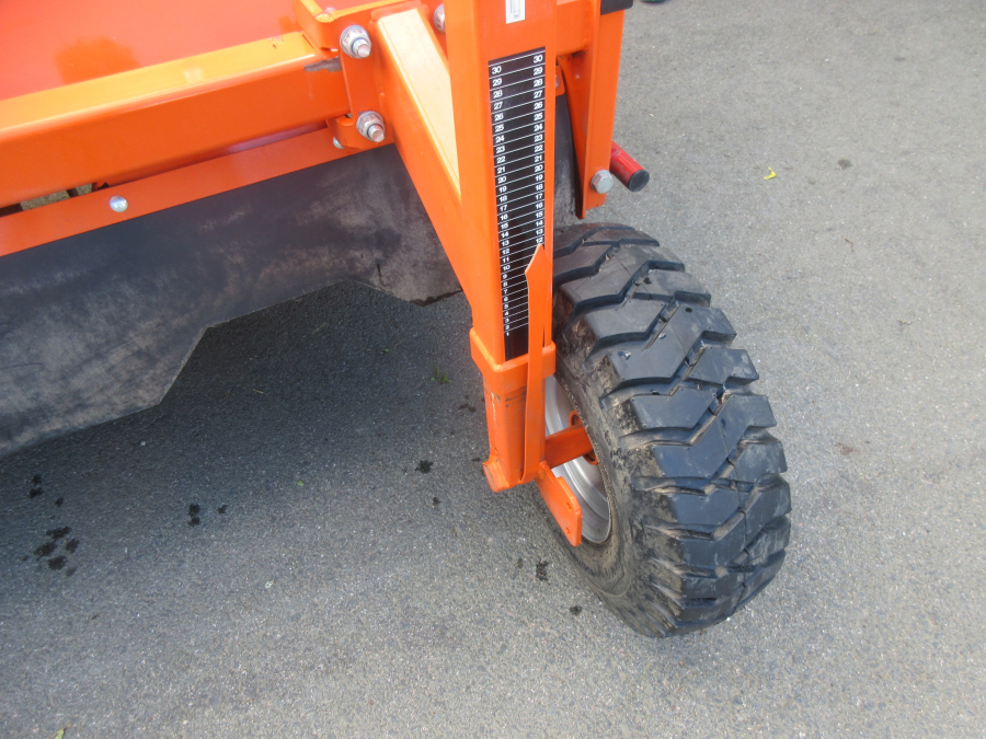 6038 Struik Glutton haulm topper 4x75 cm