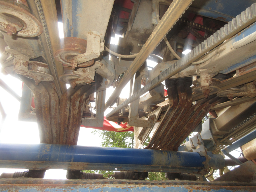 6039 Asa-Lift SP-200 E carrot harvester