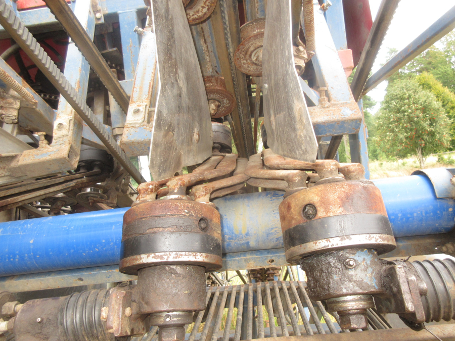 6039 Asa-Lift SP-200 E carrot harvester
