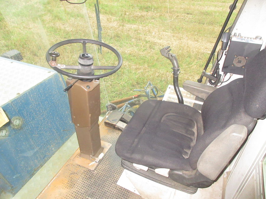 6039 Asa-Lift SP-200 E carrot harvester