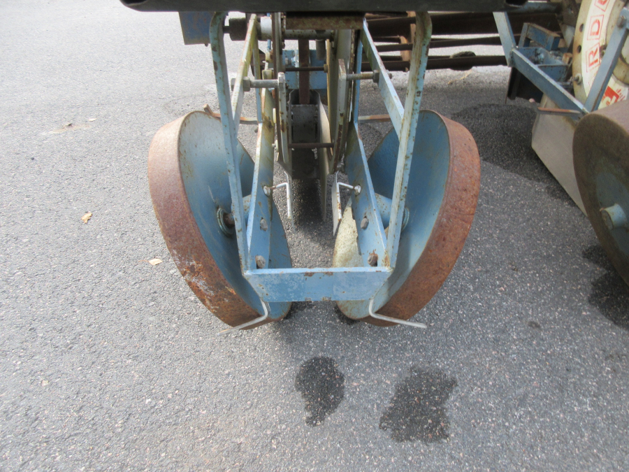 6052 Perdu transplanter 4 row