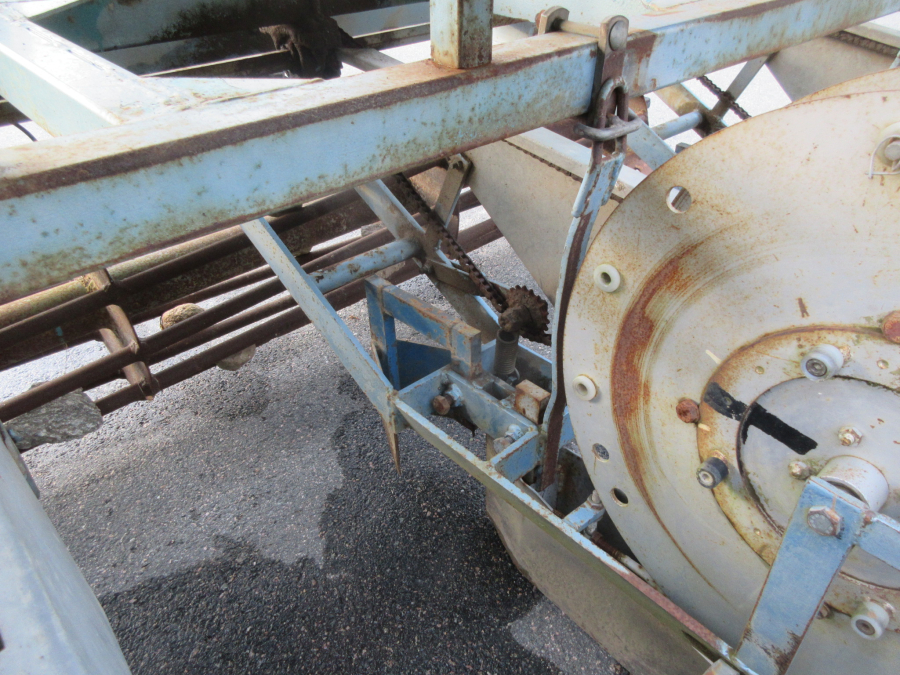 6052 Perdu transplanter 4 row