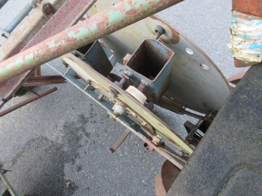 6052 Perdu transplanter 4 row