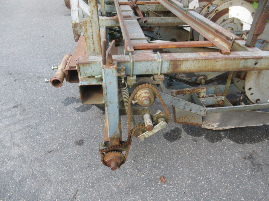 6052 Perdu transplanter 4 row
