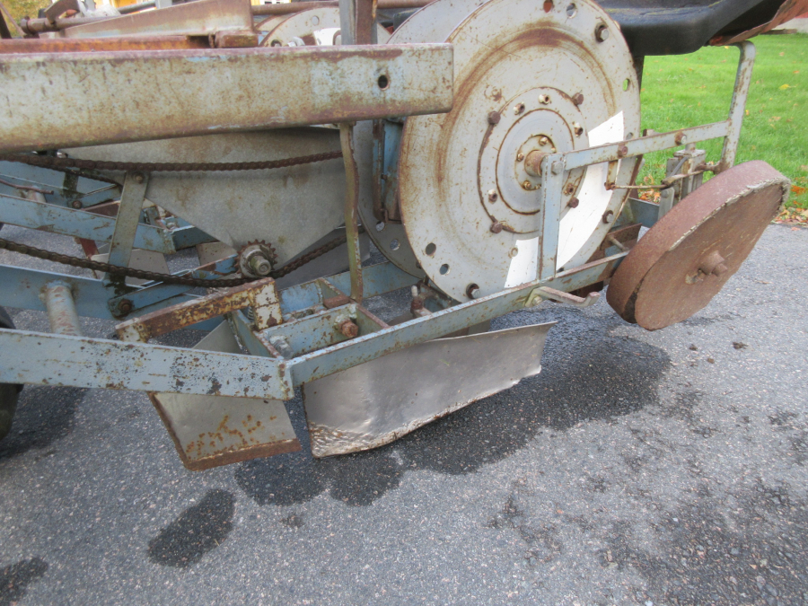 6052 Perdu transplanter 4 row