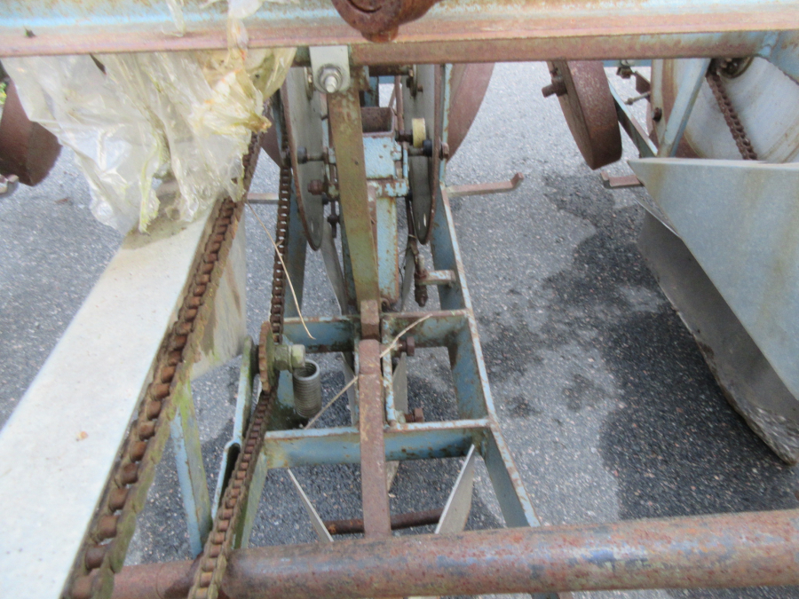 6052 Perdu transplanter 4 row