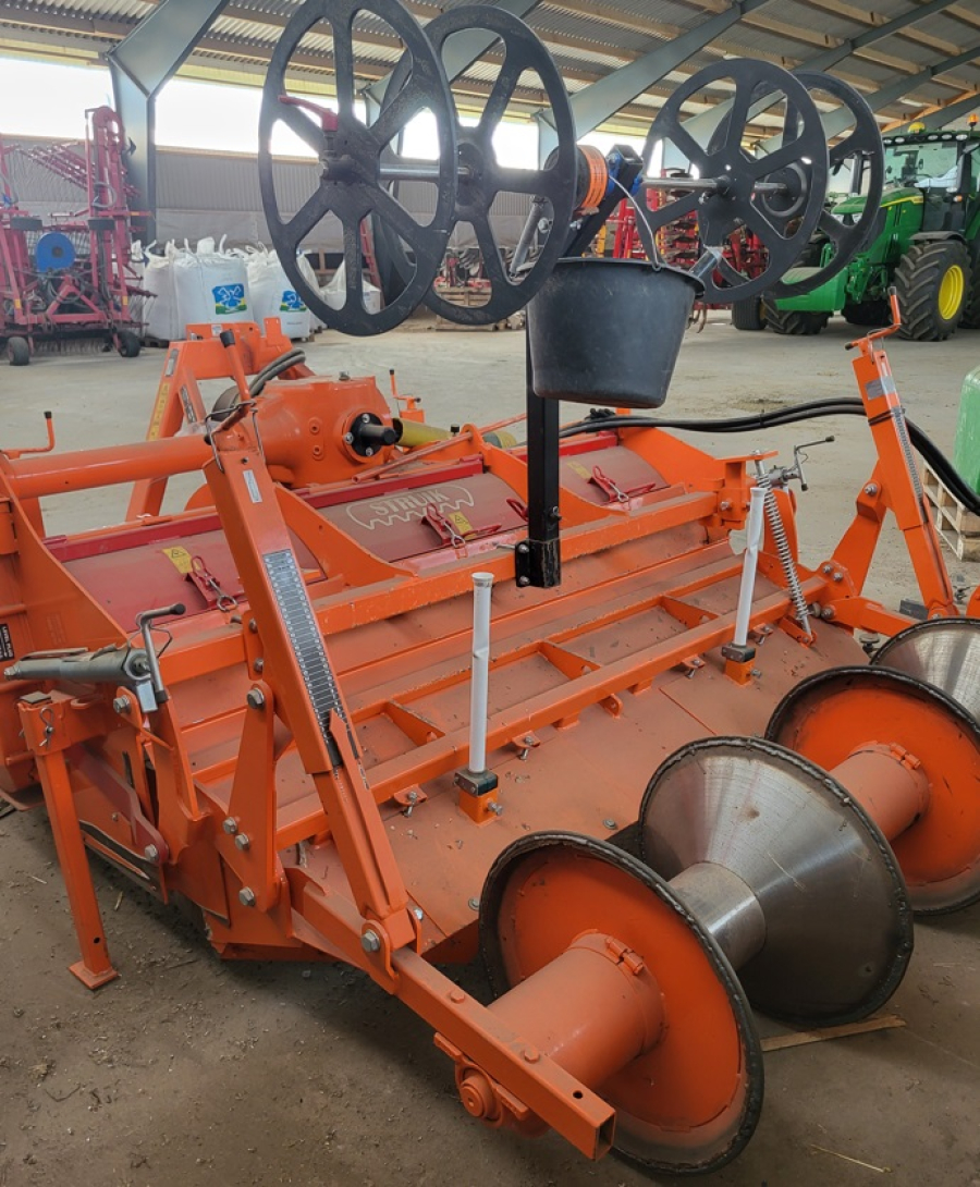 6113 Struik 2RF210 rotary cultivator for high ridges/beds