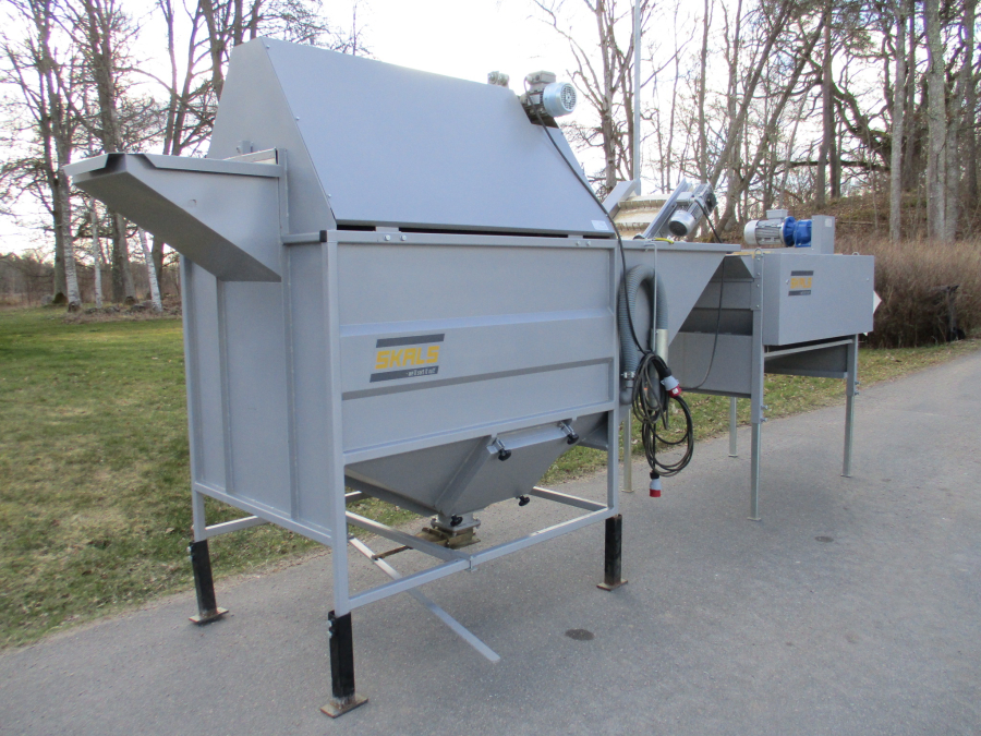 6128 Skals potato washing line new condiition