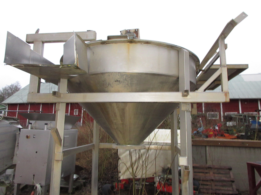 6140 EMVE destoner