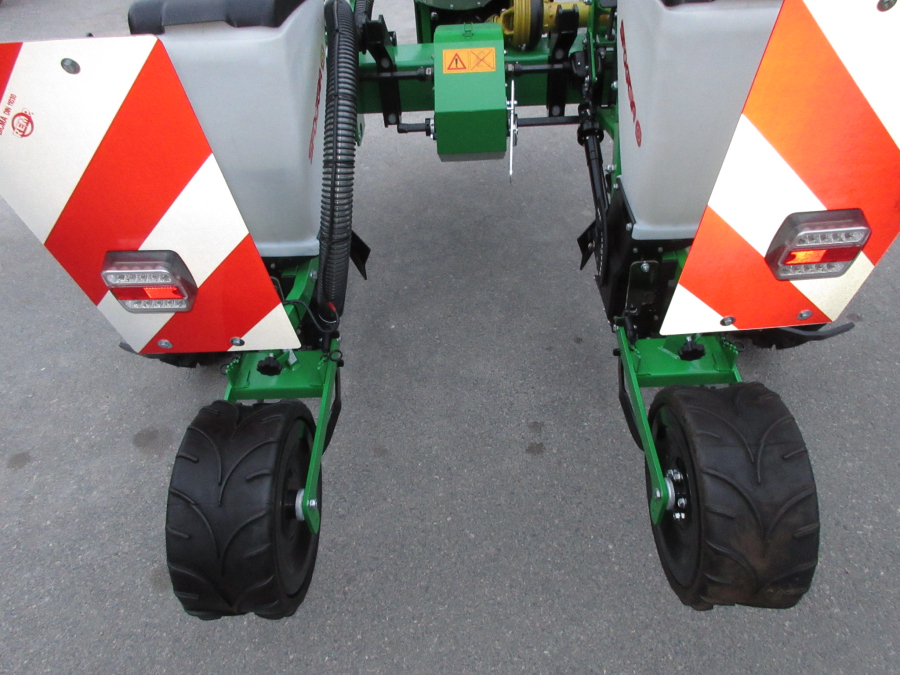 6150 Sfoggia Gamma plus majssåmaskin