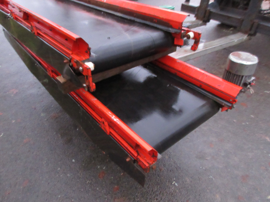 6189 EKKO receving hopper with screen grader and coil cleaning unit