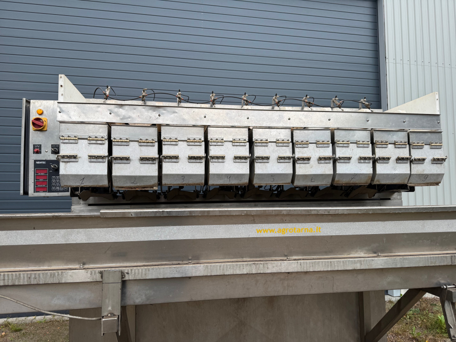 6191 Newtec 2009XB linear weigher wide buckets