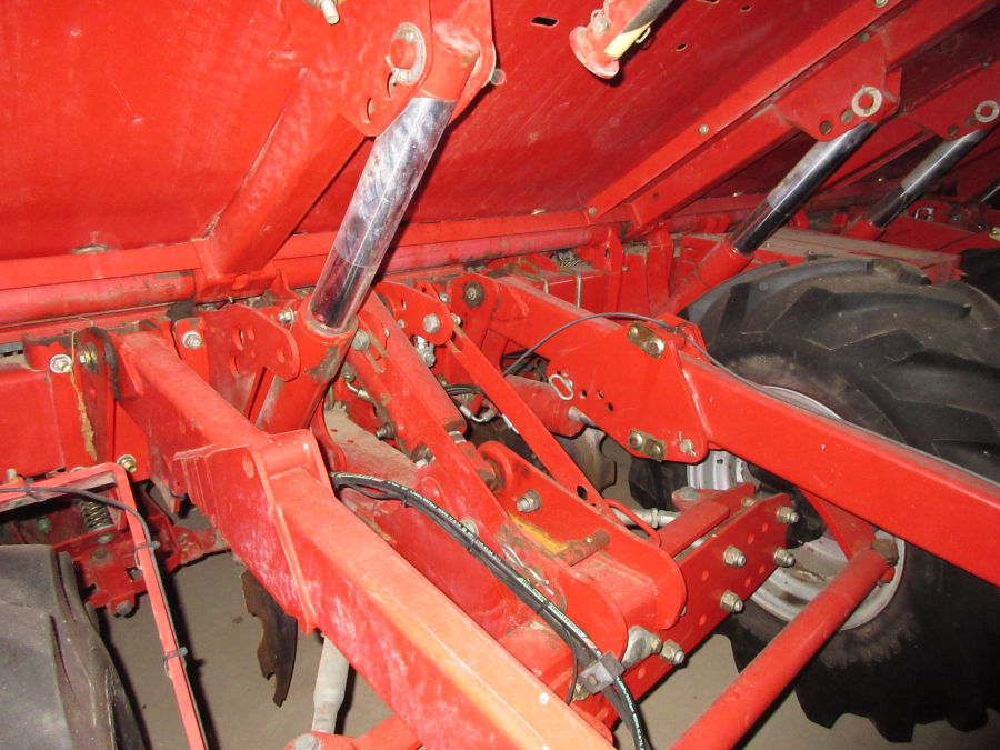 6208 Grimme GL36 T 6 rad sättare till potatis