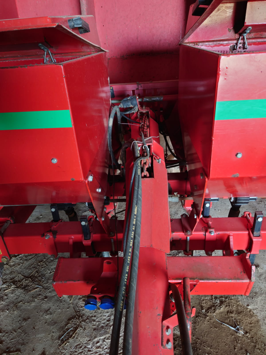 6213 Kverneland underhaug UN3200