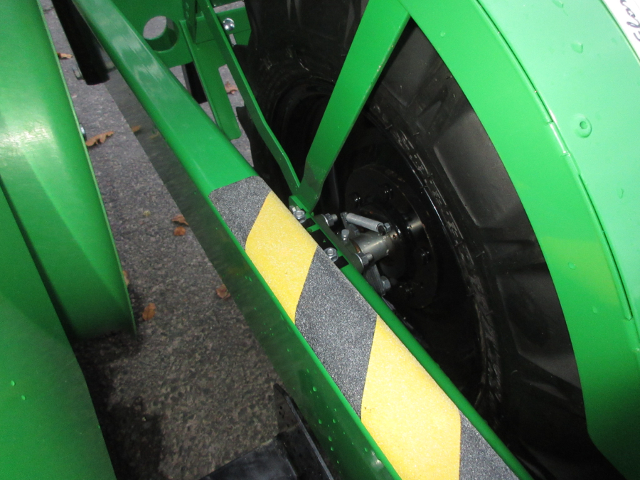 6230 Sfoggia Florida transplanter for seedlings