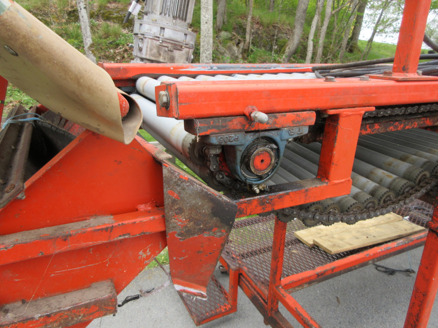 6239 EKKO roller table for manual inspection