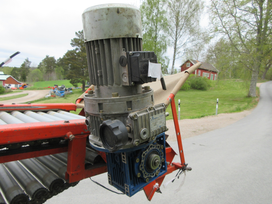 6239 EKKO roller table for manual inspection