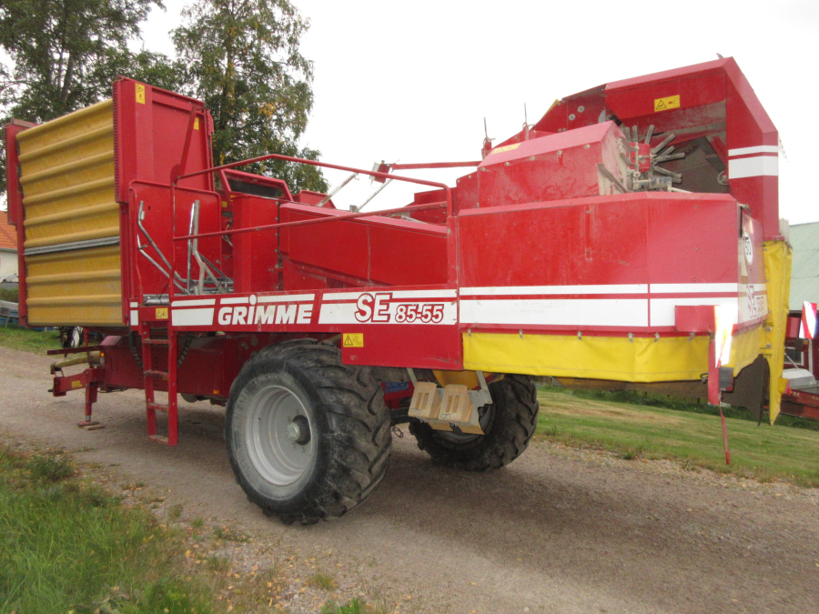 6281 Grimme SE85-55 potato harvester